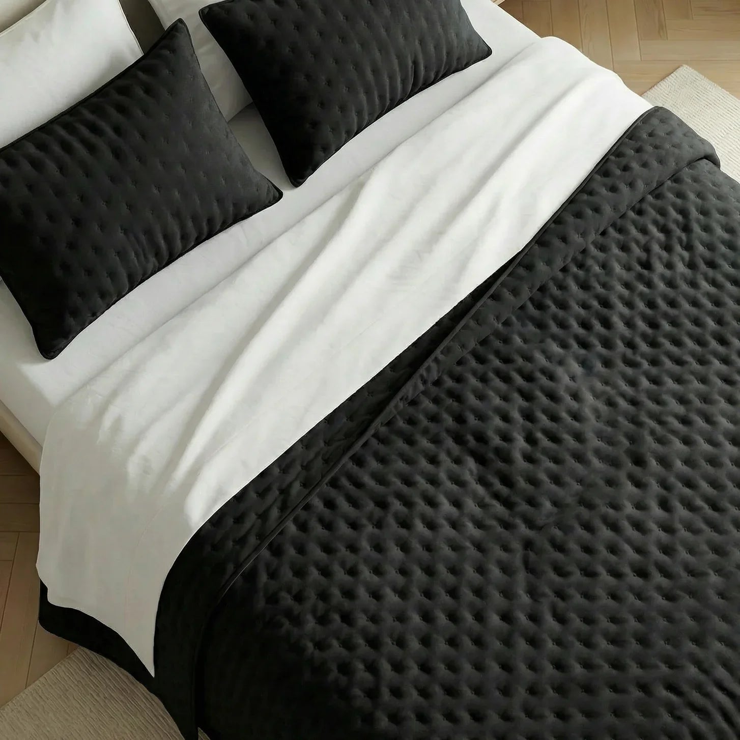 Colcha lisa acolchada Black tacto suave