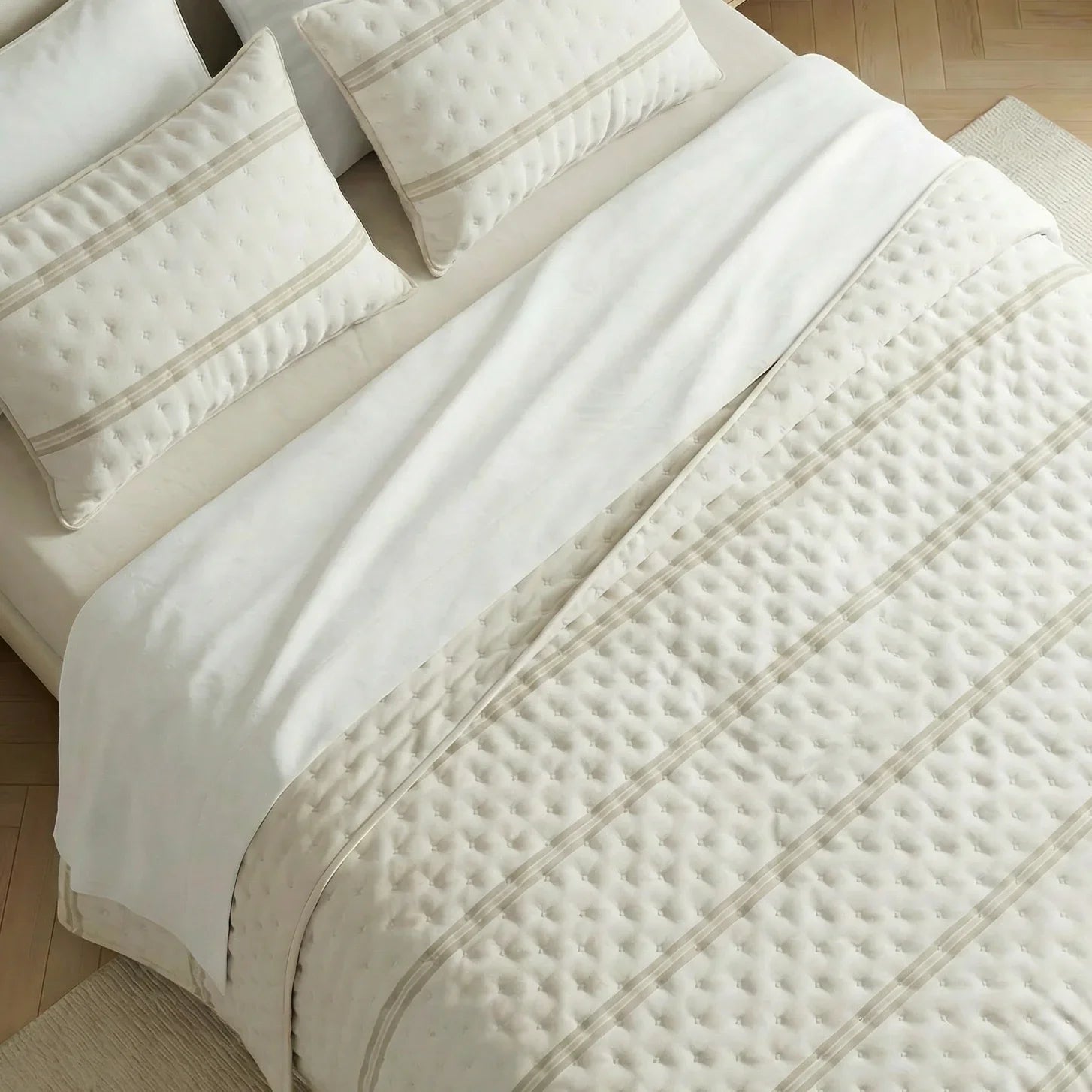 Colcha boutí estampada Nua Beige tacto suave