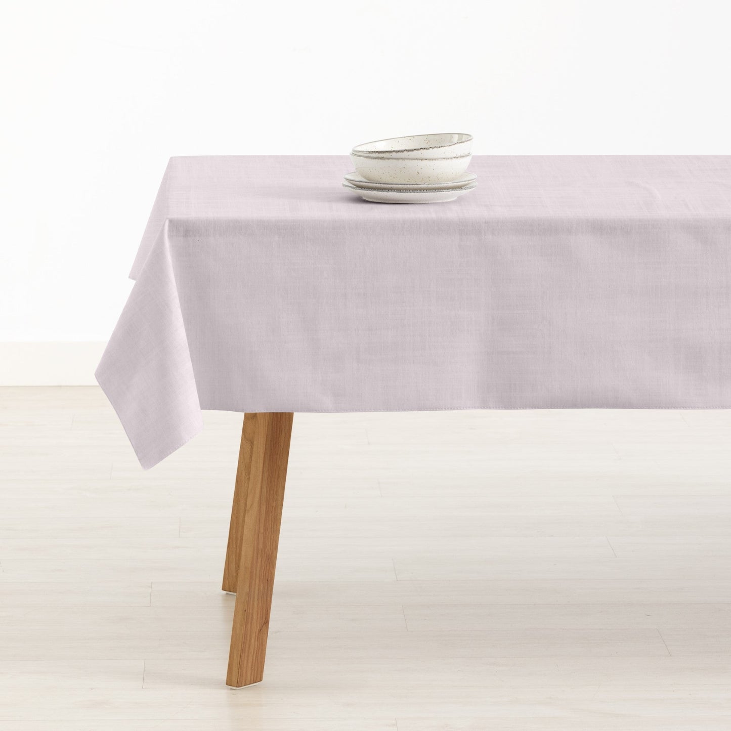 Stain-resistant tablecloth 0120-312