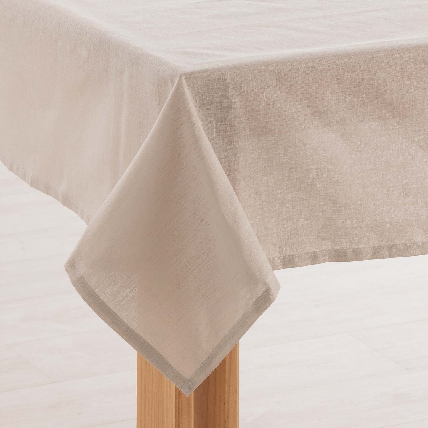Water-repellent stain-resistant tablecloth Linen 100% Light Gray